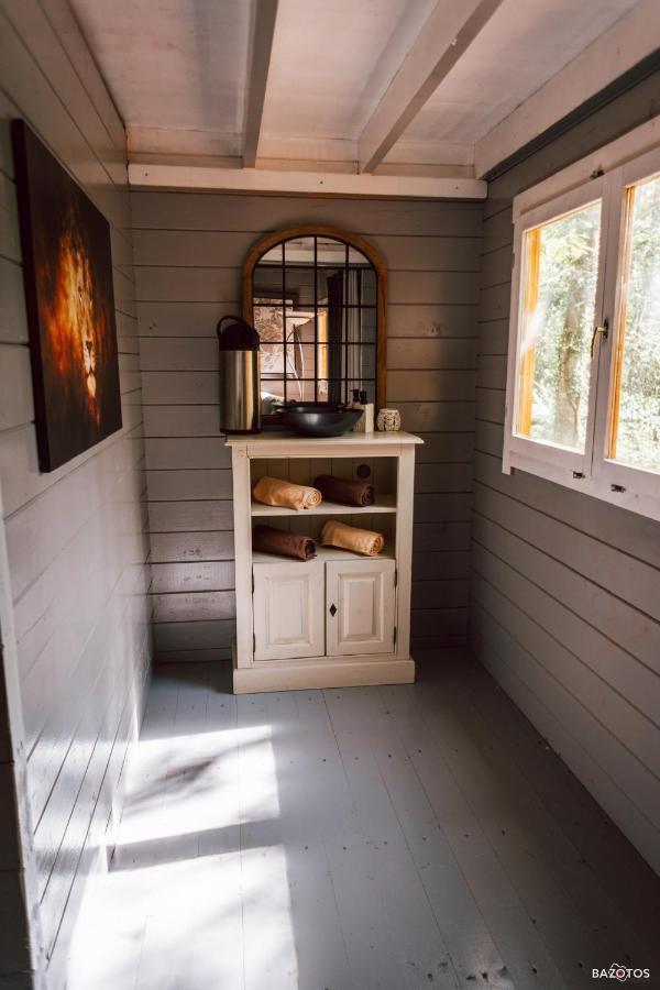 Cabane Insolite Avec Escape Game Saint-Évarzec Eksteriør bilde