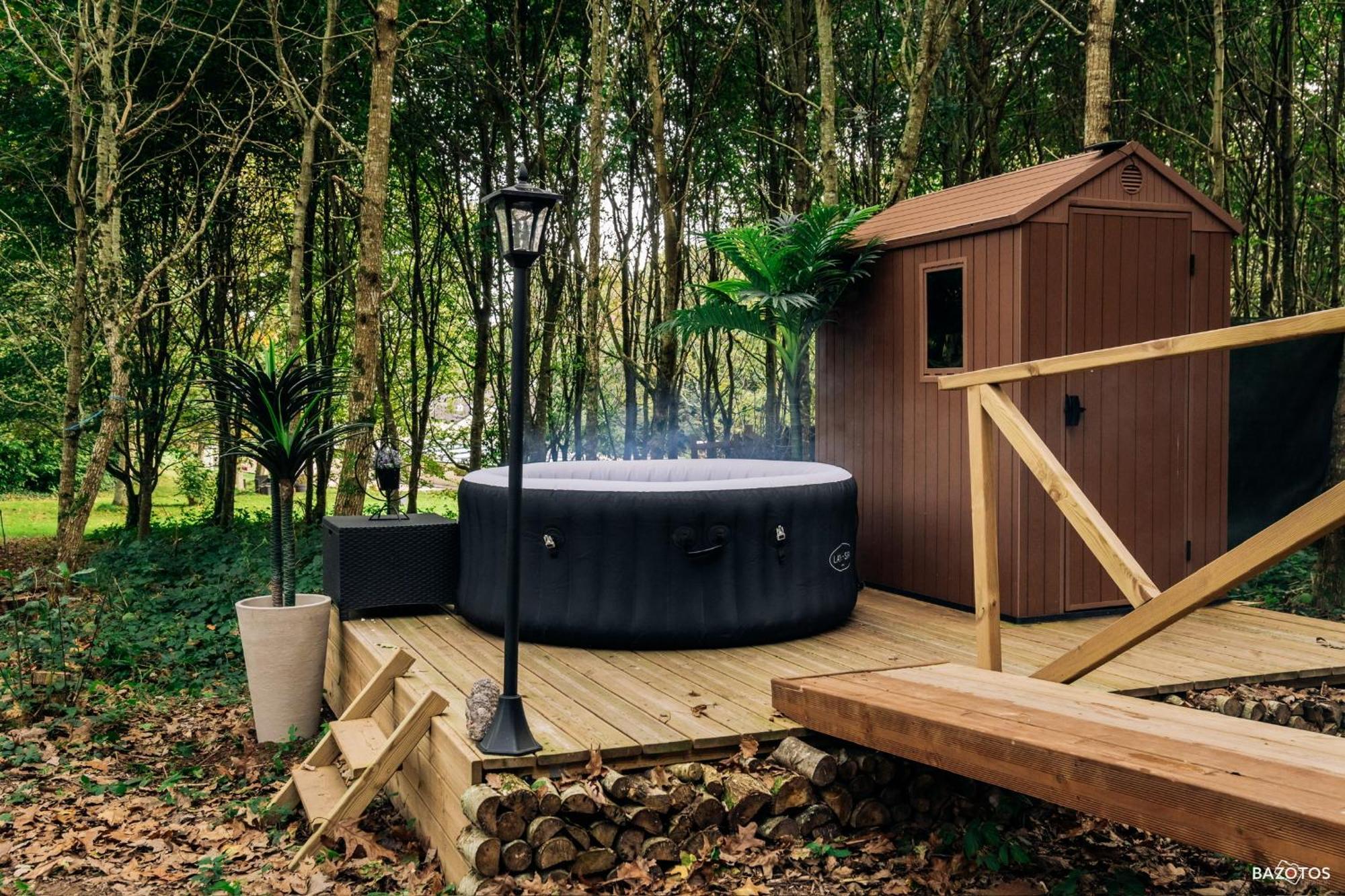 Cabane Insolite Avec Escape Game Saint-Évarzec Eksteriør bilde